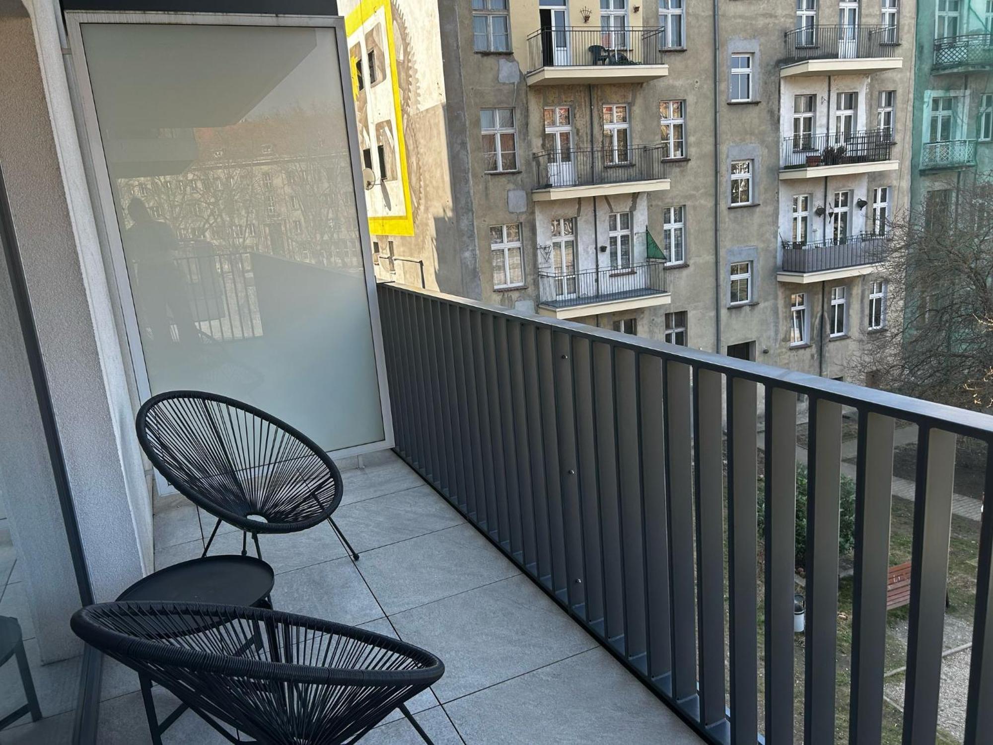 Luksusowy Apartament Z Parkingiem I Klimatyzacja W Samym Centrum Wroclawia Exterior photo